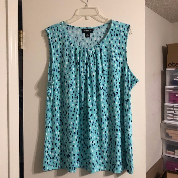 Liz Claiborne Spring Dotted Blouse - Picture 4 of 6